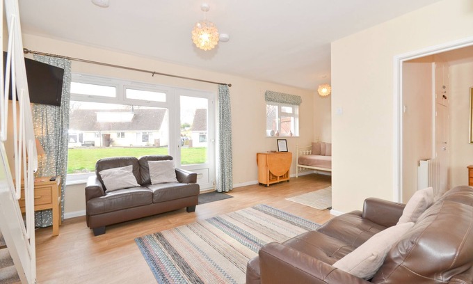 Seaview Ski Chalet | 23 Tollgate Cottages, Seaview