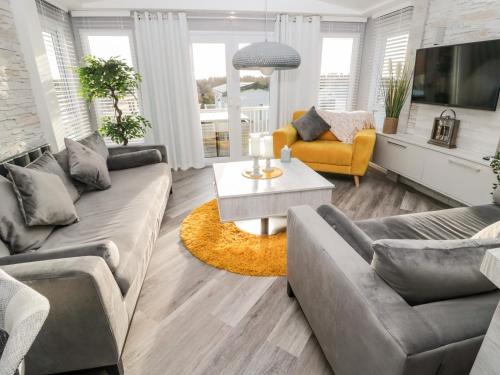 Swarland House | 23 Valley View