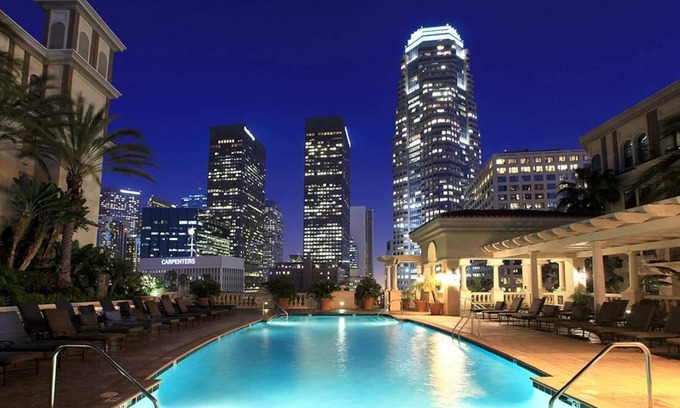 City West Apartment | 234248 Luxzurious DTLA Suite