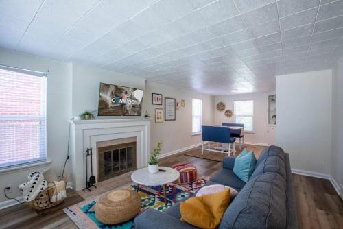 Downtown Salt Lake City Apartment | 237 Center Place