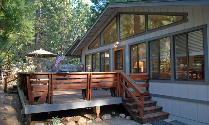 North Wawona Ski Chalet | 23A Big Cedar