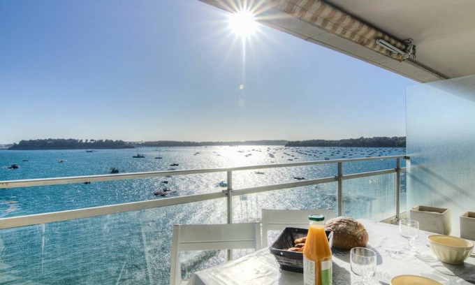 Dinard Apartment | 24 m² Apartment ∙ 1 bedroom ∙ 2 guests