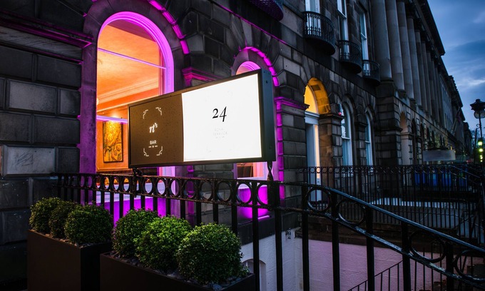 New Town Hotel | 24 Royal Terrace
