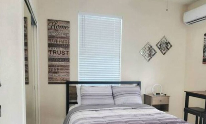 Egypt Lake-Leto Apartment | #24 Urban Comfort Suite for two people