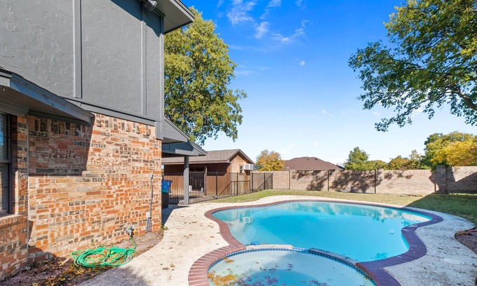 McKinney House | 2414 Pecan