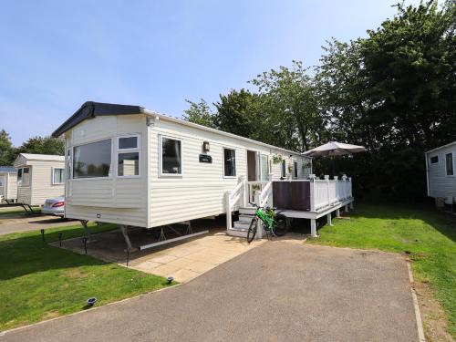 Tattershall House | 25 Kingfisher Court