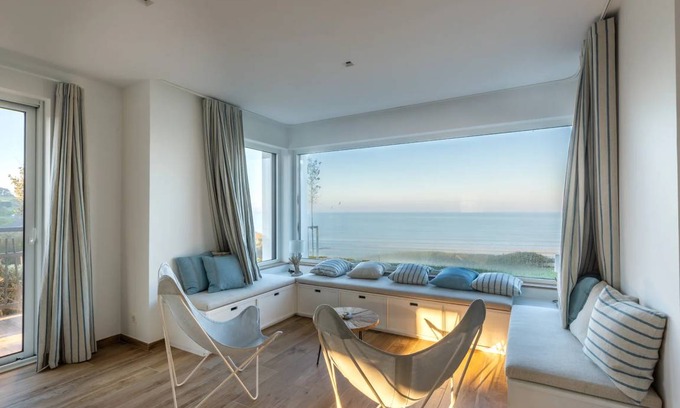 Kerlaz House | 250 m² House ∙ 5 bedrooms ∙ 10 guests