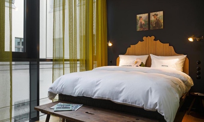 Ludwigsvorstadt-Kliniken Hotel | 25hours Hotel The Royal Bavarian