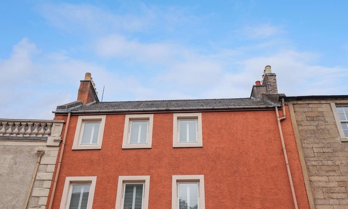 Kelso Cottage | 26 WOODMARKET, family friendly in Kelso