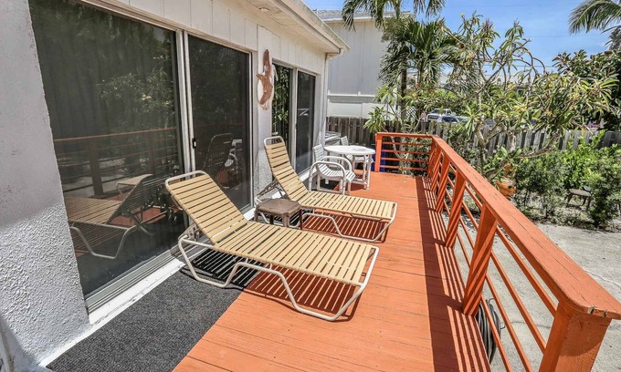 Bonita Springs House | 26421 Hickory Blvd