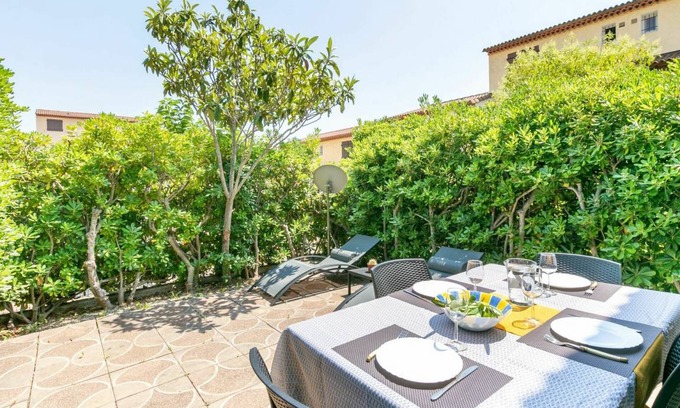 Carqueiranne Apartment | 27 m² Apartment ∙ 1 bedroom ∙ 4 guests