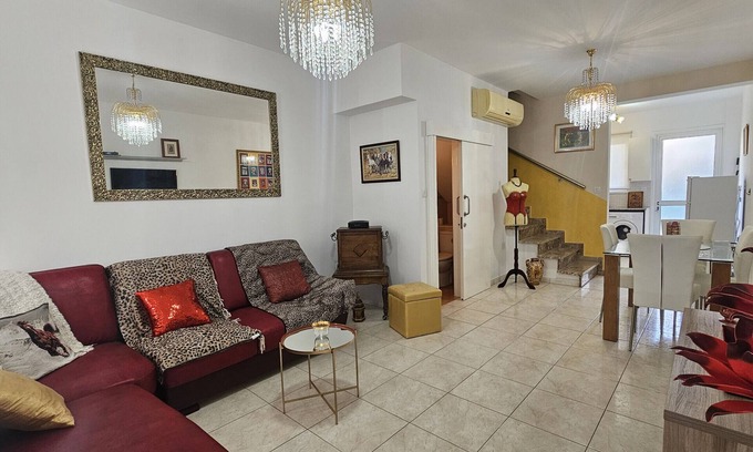 Strovolos House | 27 NIC - STAY Alex's House
