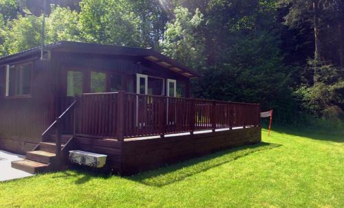 Builth Wells Ski Chalet | 28 Riverside, Caer Beris Holiday Park