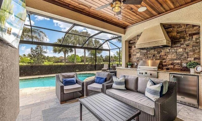 Bonita Springs House | 28525 Bonita National Home