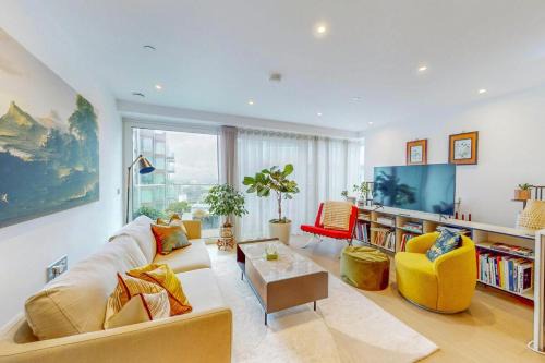 Woolwich Riverside Apartment | 2BDR Near Thames Path & Woolwich Elizabeth Line