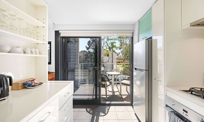 Perth Apartment | 2bdr on Beaufort Street Parking - Mount Lawley
