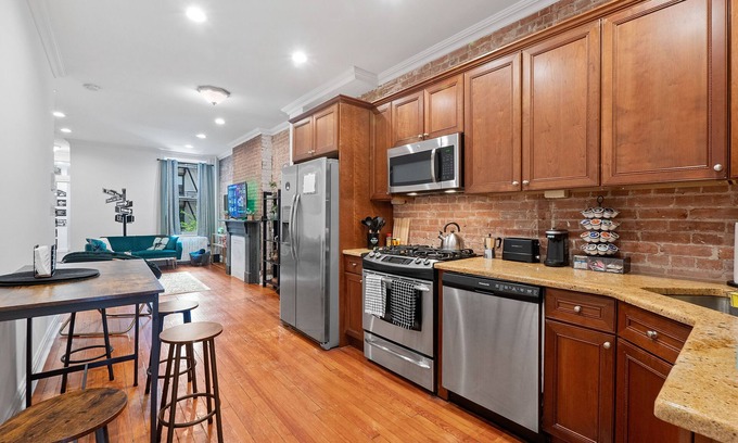 Hoboken Apartment | 2bed/2bath In The Heart Of Hoboken right outside of NYC