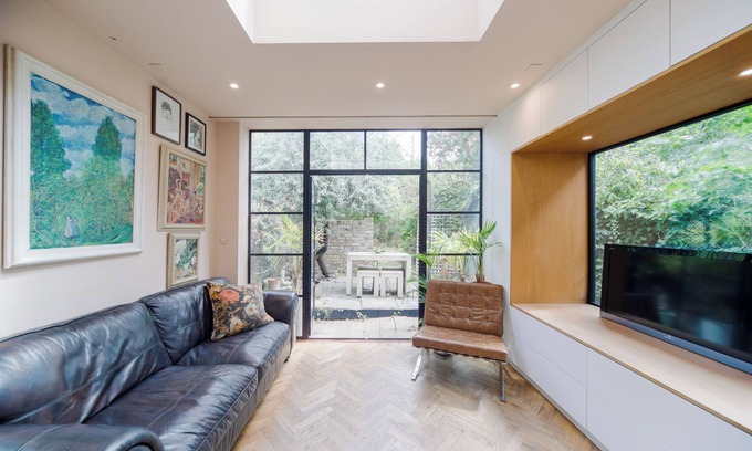 North Kensington House | 2BED 5 Min walk to Westfield White City Near Portobello with cute Garden