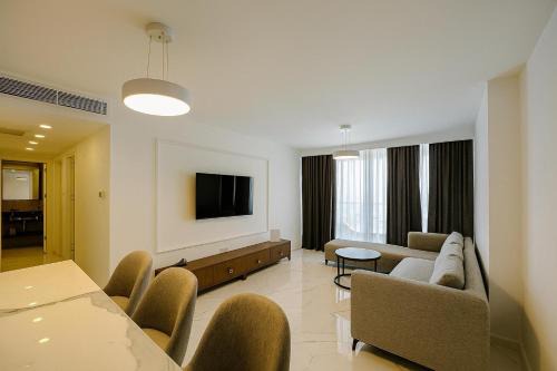 Trikomo Apartment | 2Bedroom Apartment in Grand Sapphire Complex Featuring a Pool and Casino