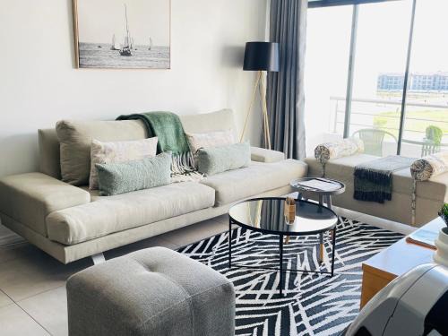 Greater Johannesburg Metropolitan Area Apartment | 2Bedroom Luxury Family Living Space in Midrand