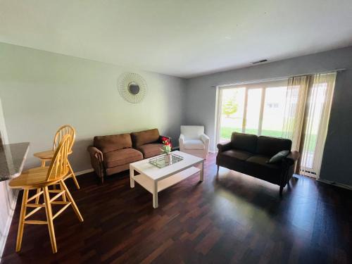 Elkins Park Apartment | 2br 2b, Spacious, Great Location