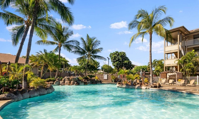 Kihei Condo | 2BR Apt near Kam 1 Beach, Pool, Hot Tub, Gym
