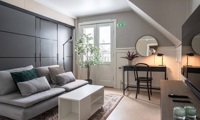 Boden Apartment | 2BR City Center Apartment