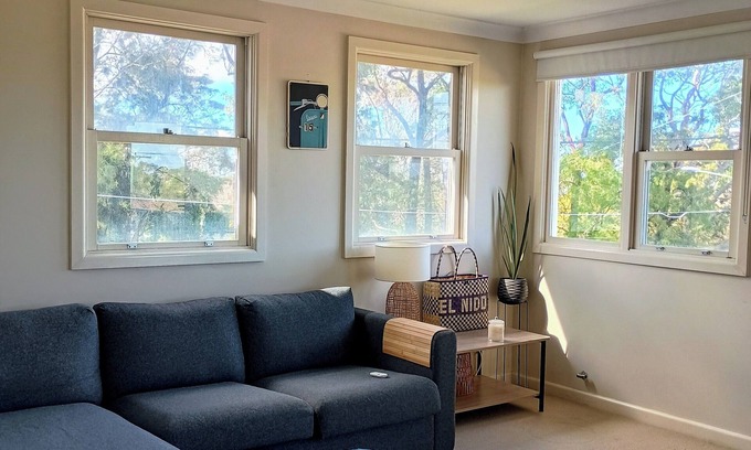 Seaforth House | 2BR in Seaforth Balcony City Skyline Views