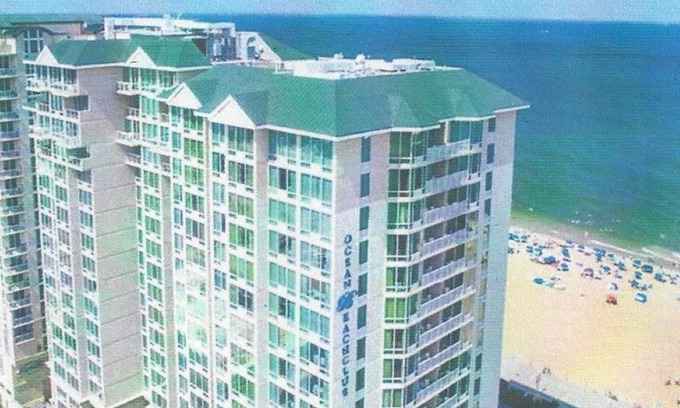 Northeast Virginia Beach Resort | 2BR Suite - City View