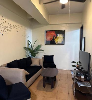 Kapitolyo Apartment | 2BR Top Floor spacious unit in Mandaluyong
