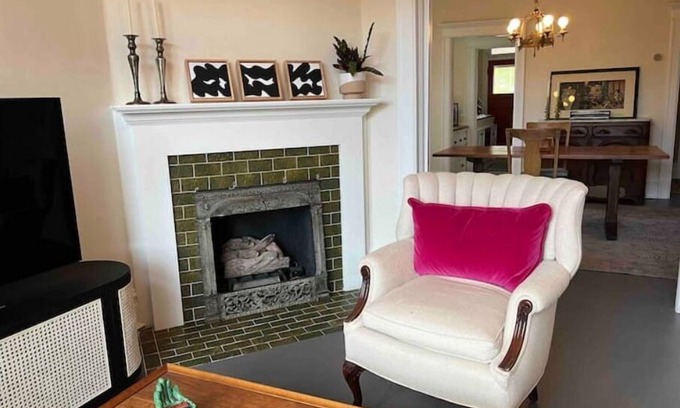 Lower Avenues House | 2BR Victorian Charm Mountain View Home