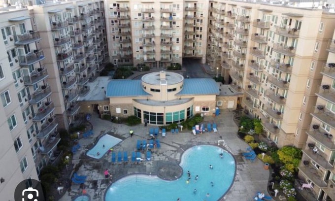 Seaside Resort | 2BRs resort in adorable Seaside with fitness room, AC, next to Pacific Ocean