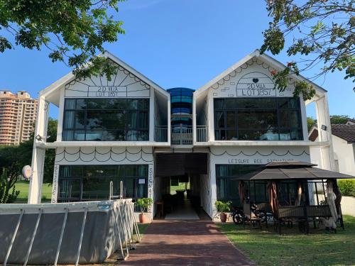 Alor Gajah House | 2D Fantastic Villa Best HomeStay