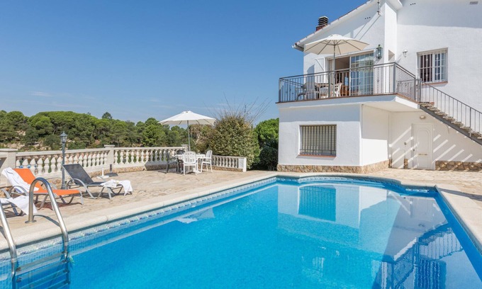 Vidreres Villa | 2MARI01 - House with 6 bedrooms and private pool located in a quiet area