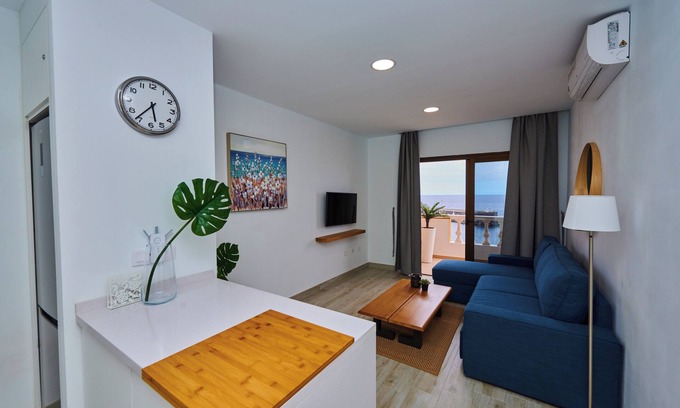La Restinga Apartment | 2nd Floor Standard Apartment - 2 Bedrooms