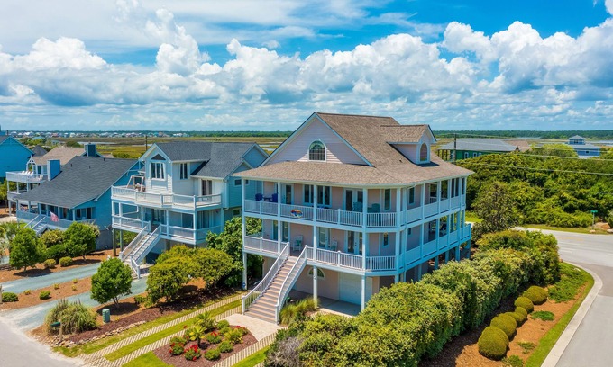 Village of Stump Sound House | 2nd-row ocean-view home with elevator, cmty pool & tennis