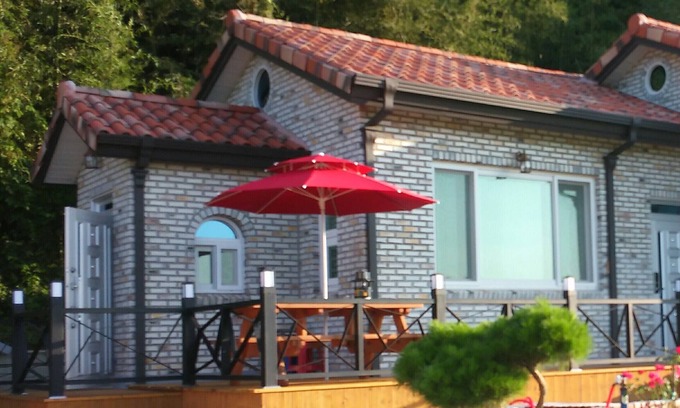 Yongju-ri House | 3년, 전에 새 집을 짖고, 게스트 룸을 렌트 하게 되었습니다 !^~^