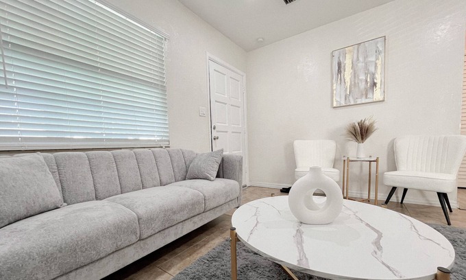 Palma Ceia House | 3/2 Centrally Located in Tampa!