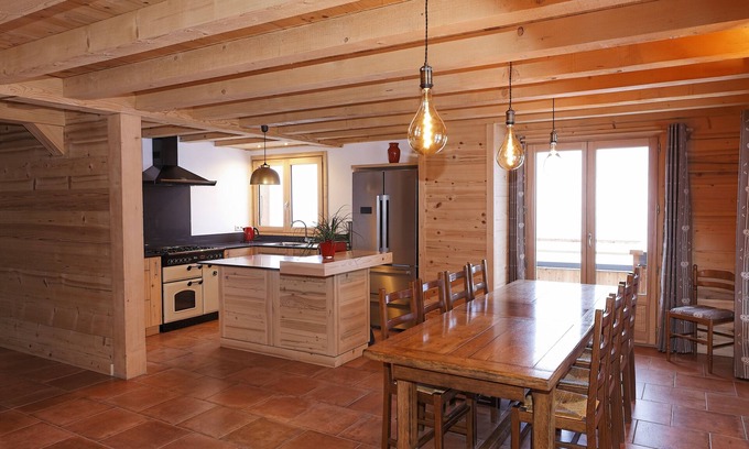Cordon Apartment | 3 * Apartment ' Mont Blanc ', 125m², on the slopes, 8 to 10 pers