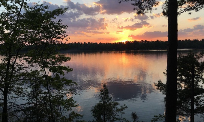 Woodruff Cottage | 3 BD Water Front Cottage! Spectacular Sunsets! Pets Welcome!