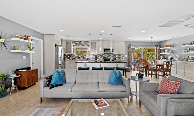 Racquet Club South House | 3 BDR Desert Oasis in the Heart of Palm Springs! Private Pool & Spa, 10 Min to D