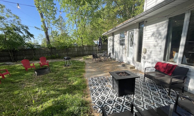 Harsens Island Cottage | 3 Bdrm Home with Private Beach, Pizza Oven & More!