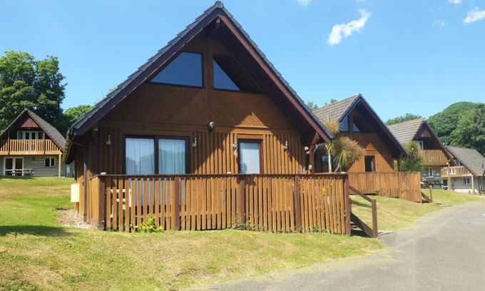 Saint Breward RV Rental | 3 Bedroom Lodge Hengar Manor Sleeps 6 #39
