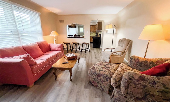 Anchor Bay Harbor House | 3 Bed, 1 Bath, Sleeps 9, Boat Well Included, Near Boat Launch, Renovated, NEW