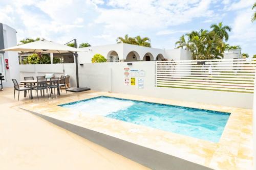 Dorado Pueblo House | 3 Bed 2 Bath A 8 Family House w Private Pool Dorado del Mar