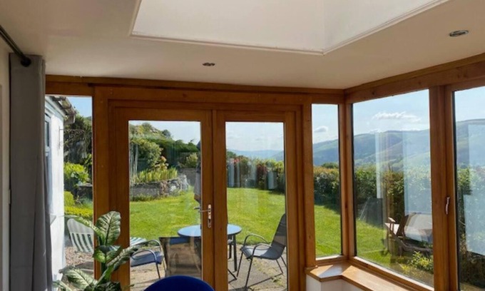 Pennant Melangell House | 3-Bed Cottage Near Lake Vyrnwy, Garden & PetsOk