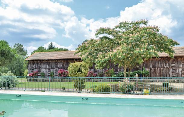 Saint-Pierre-d'Eyraud House | 3 bedroom accommodation in St Pierre d'Eyraud