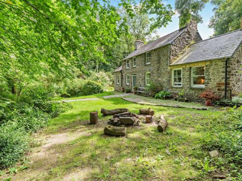 Ciliau-Aeron House | 3 Bed in Aberaeron 55308