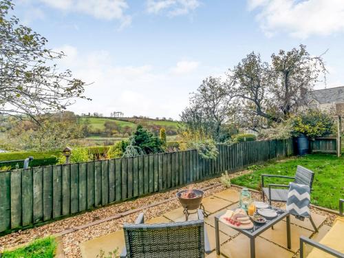 Barnstaple House | 3 Bed in Barnstaple 77506