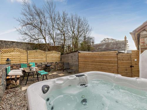 Holsworthy House | 3 Bed in Bude WVSTC